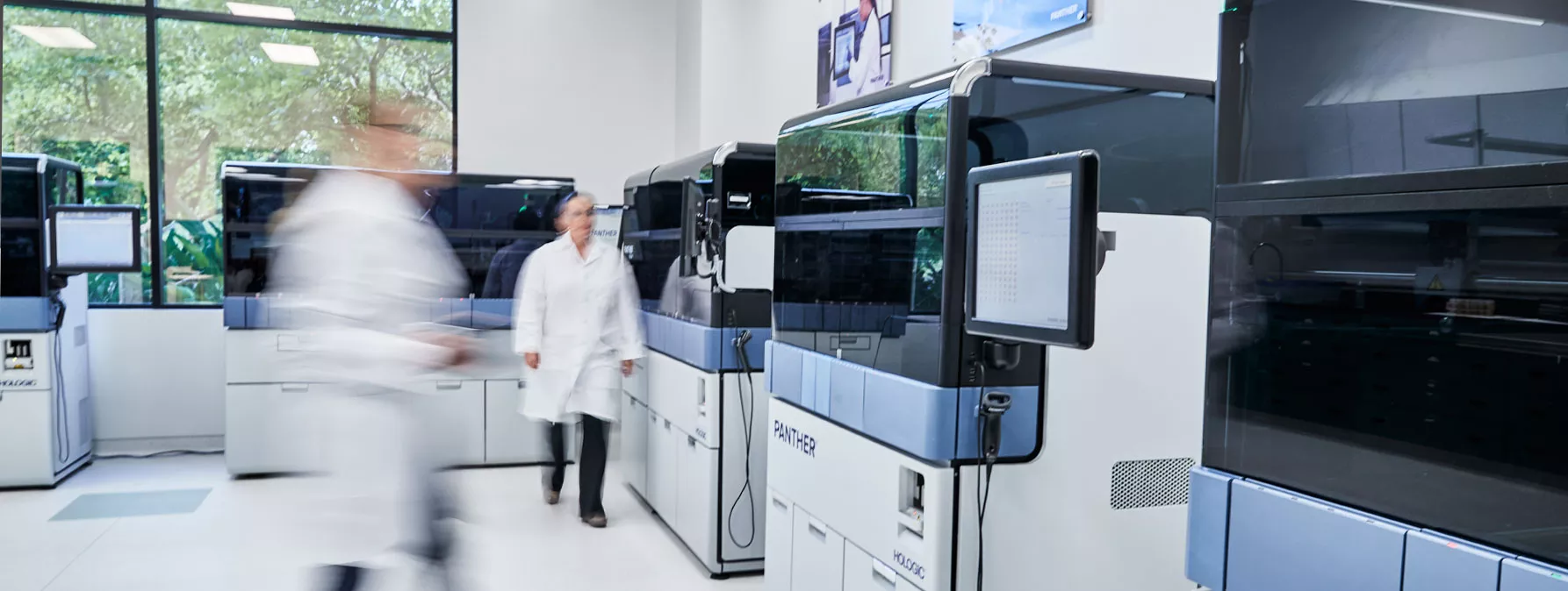 Imagem da Panther Scalable Solutions no laboratório