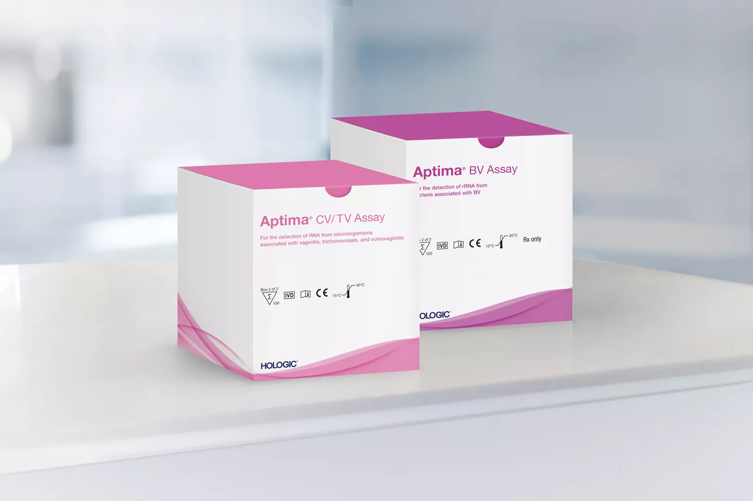 Caixas do ensaio em contexto de laboratório no fundo