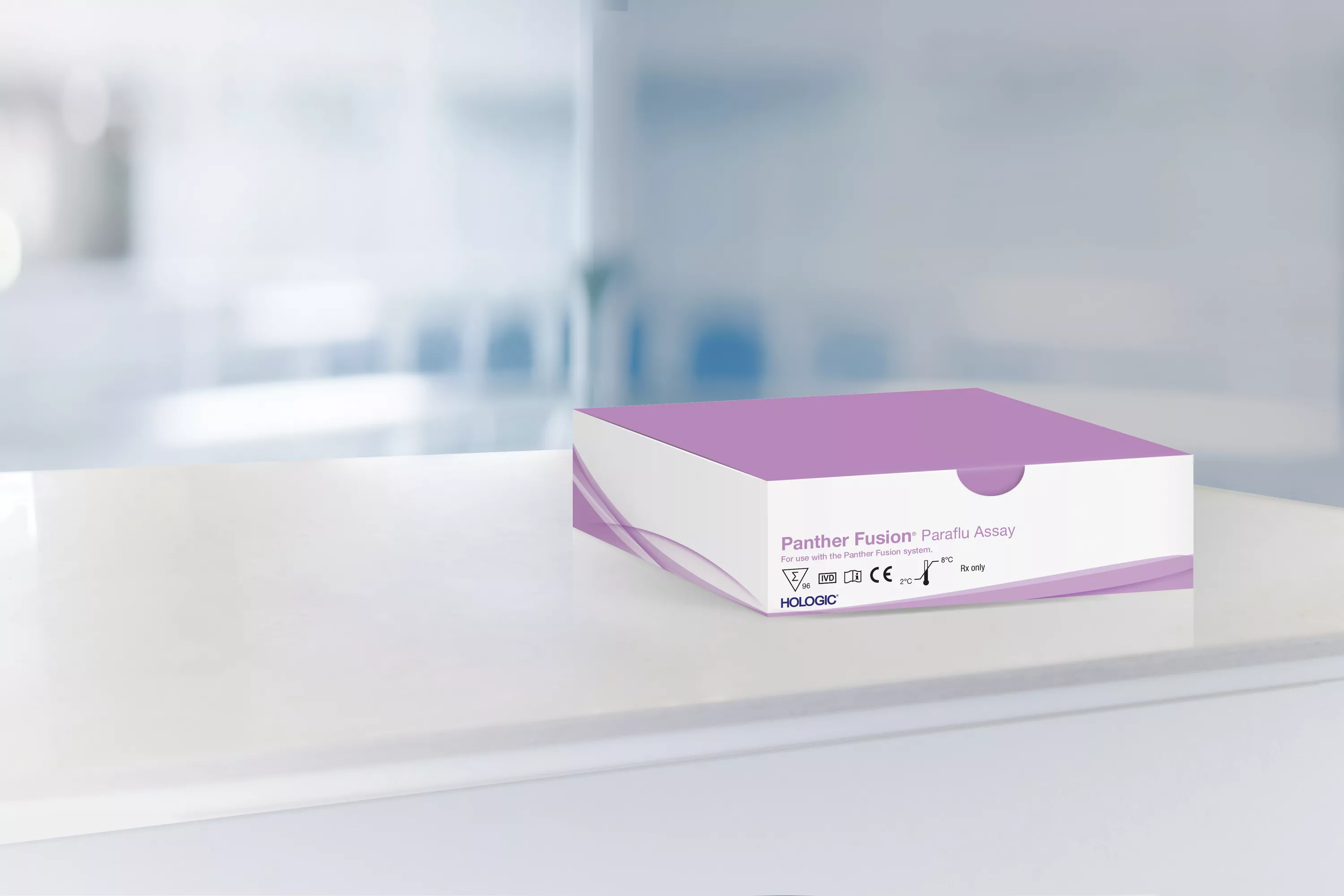 Caixa do ensaio em contexto de laboratório no fundo